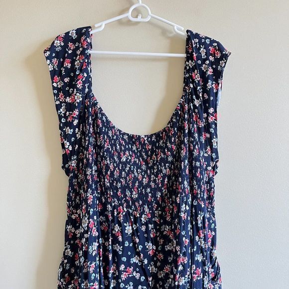TORRID NAVY FLORAL OFF SHOULDER SKATER DRESS WOMENS PLUS SIZE 5 5X SMOCK… - Picture 10 of 10